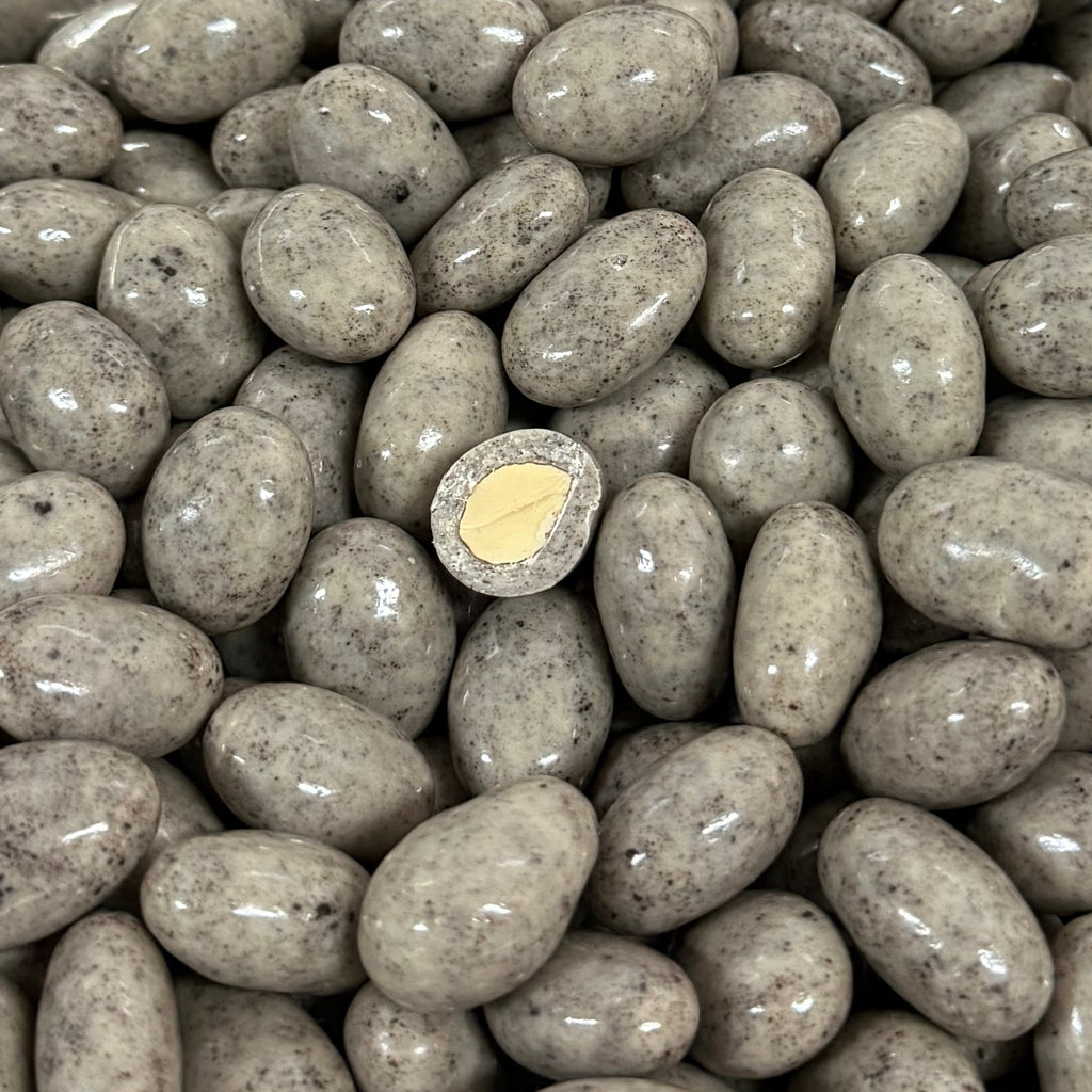 Cookies & Cream Chocolate Almond