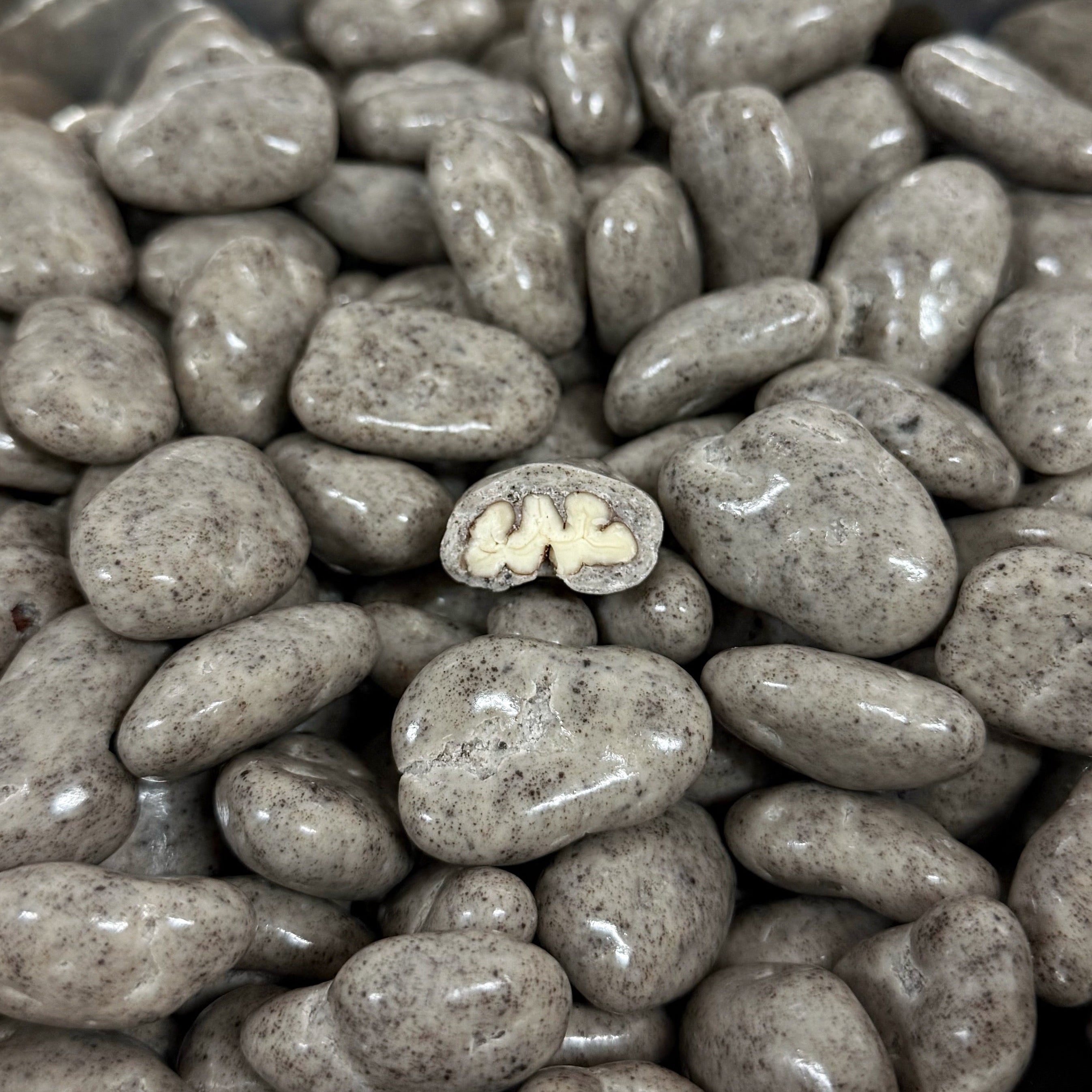 Cookies & Cream Chocolate Pecan Nuts